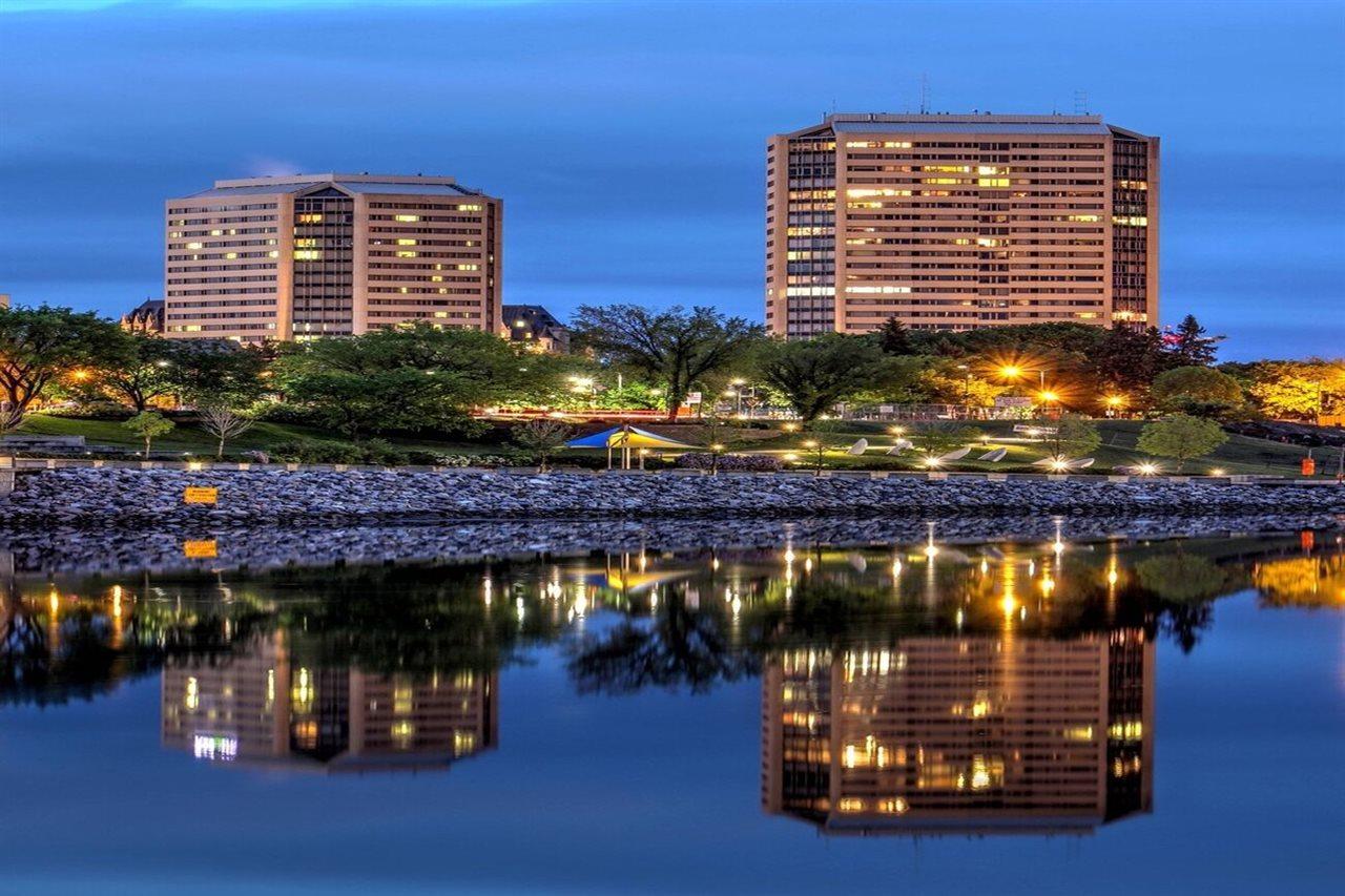Delta Hotels by Marriott Saskatoon Downtown Exteriör bild